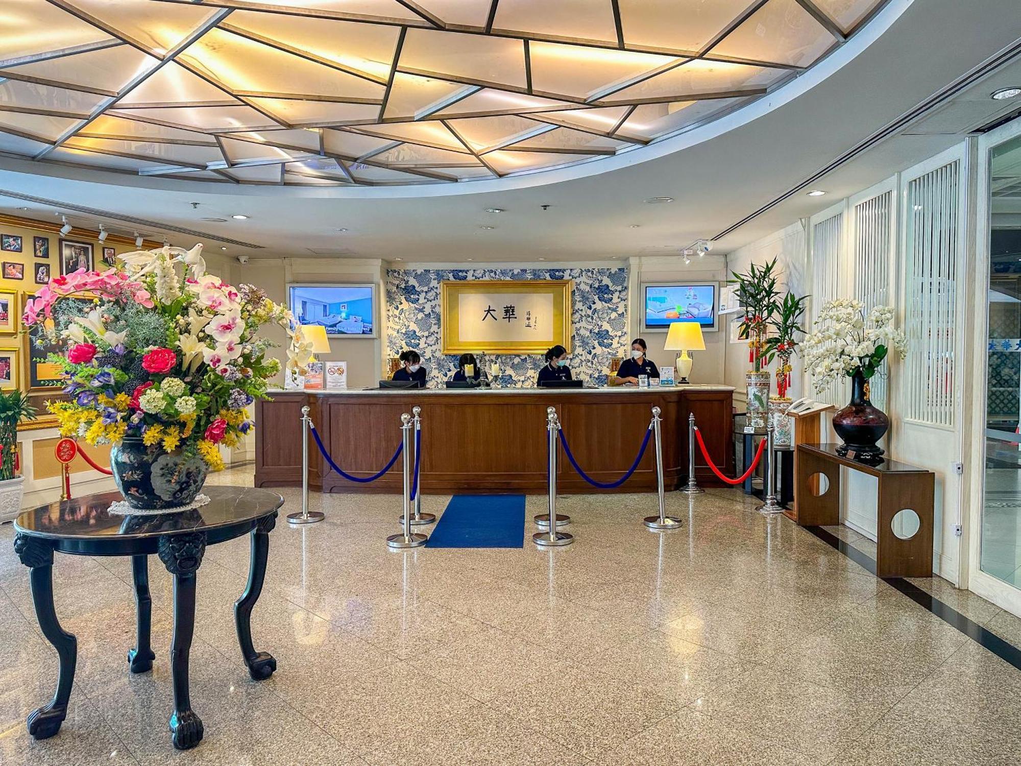 Grand China Bangkok Hotel Kültér fotó